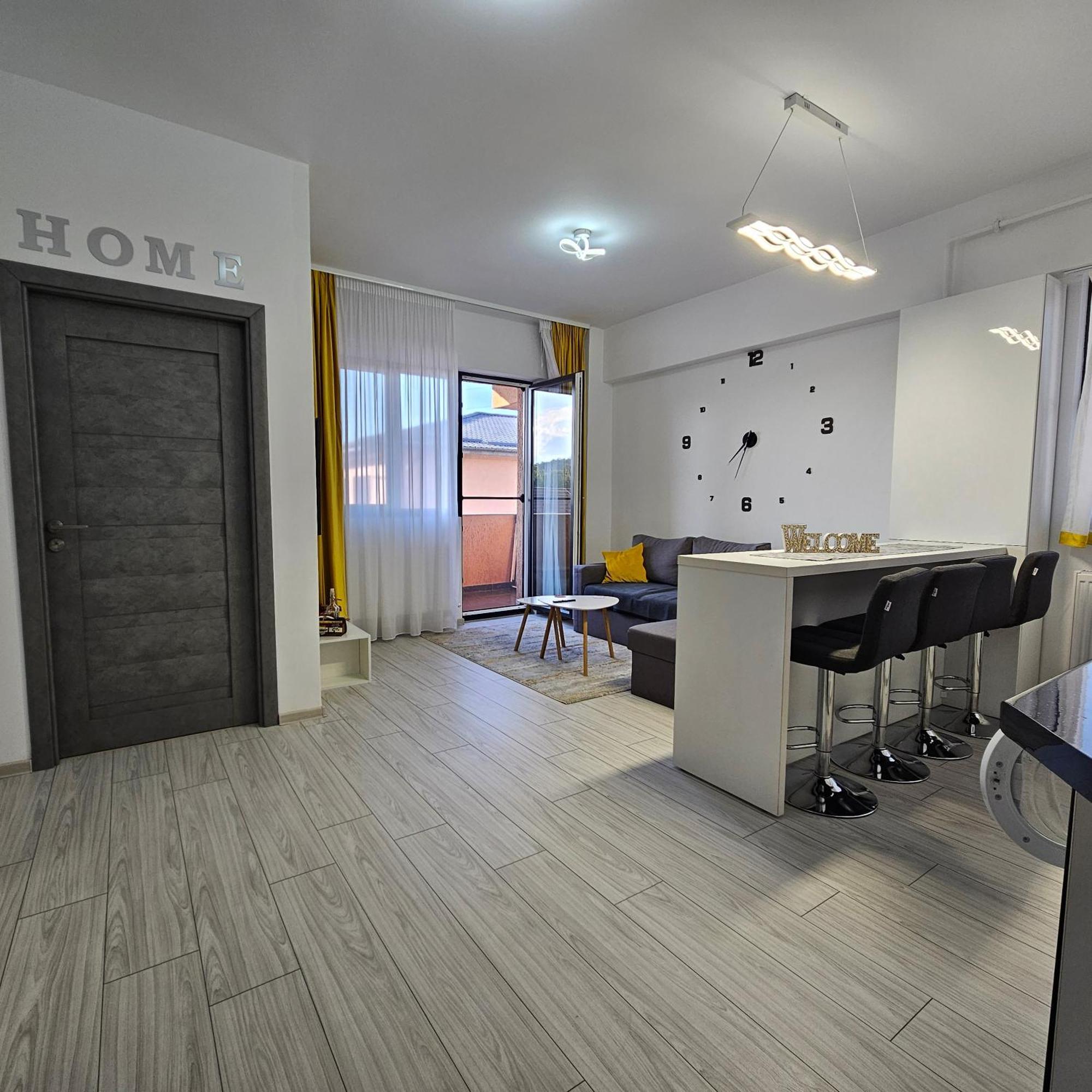 Apartament Dem Radulescu Langa Strand Ramnicu Valcea Ngoại thất bức ảnh